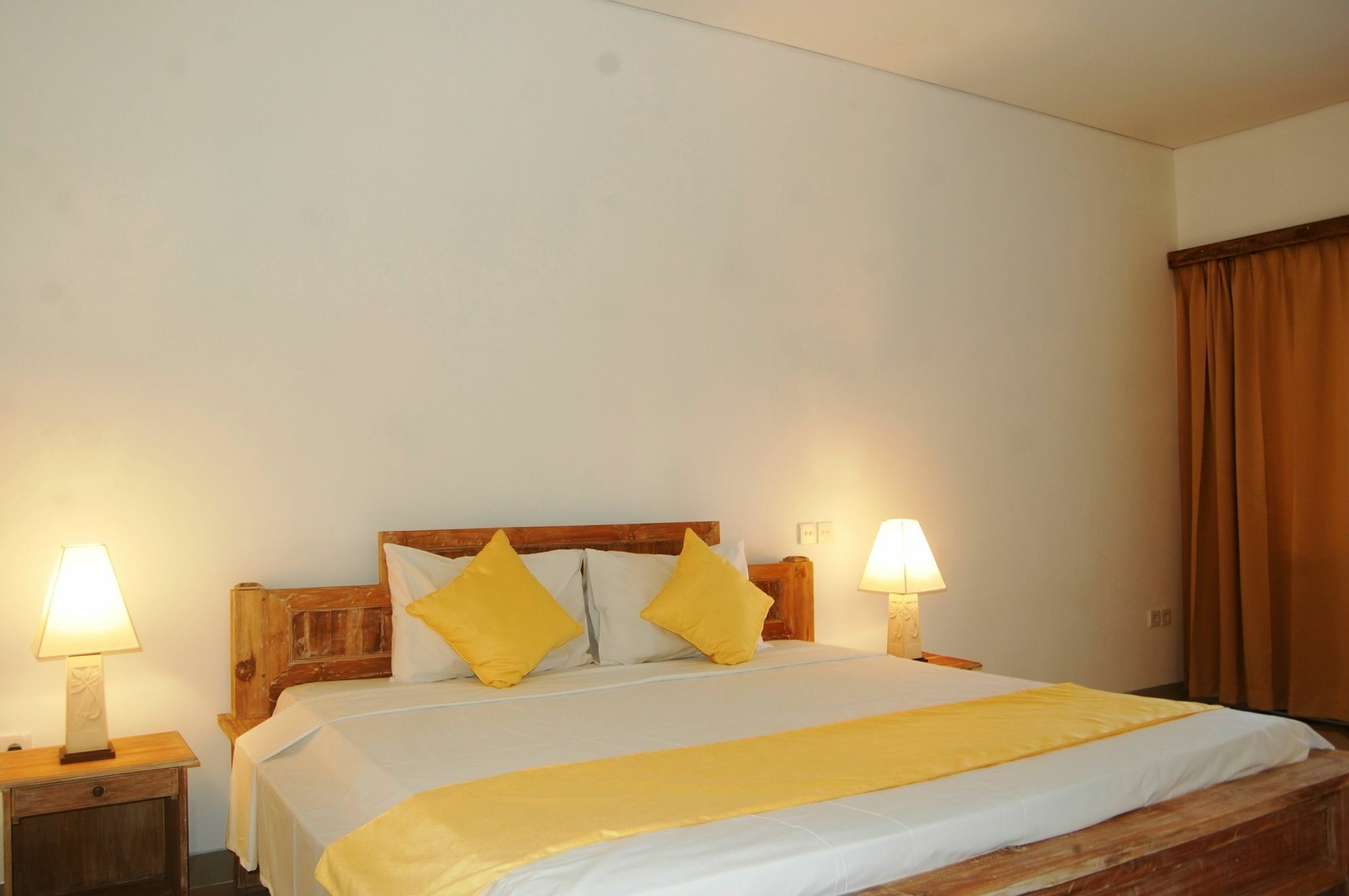 Alit Hotel